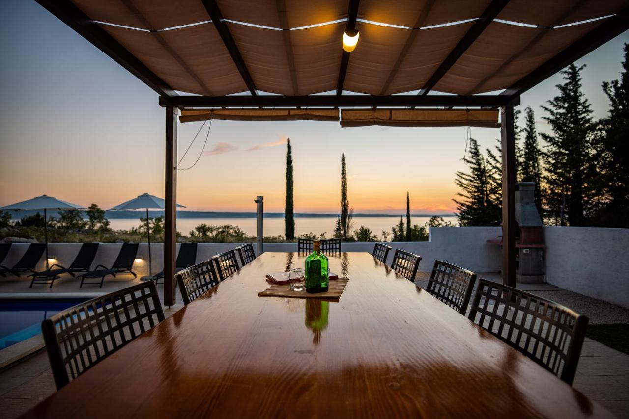 Royal Promons - Heated Pool Villa Stari Grad Kültér fotó